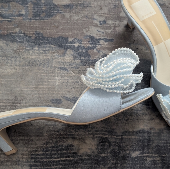 Elegant Blue Bow Women's Shoes - Picture 3 of 5